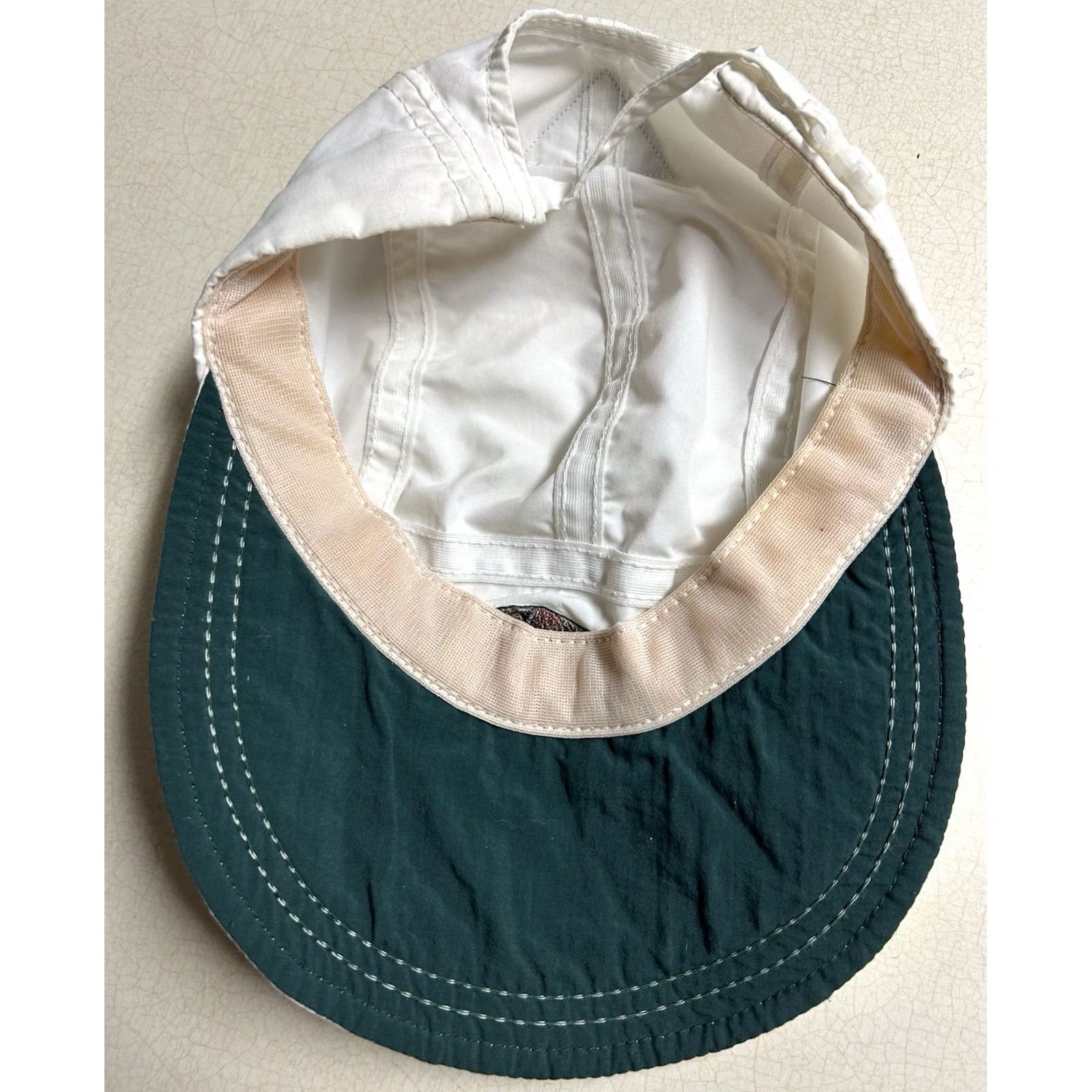 Vintage VINTAGE Columbia Performance Fishing Gear Adjustable Light Weight Hat Fishing Lure Size ONE SIZE - 8 Thumbnail