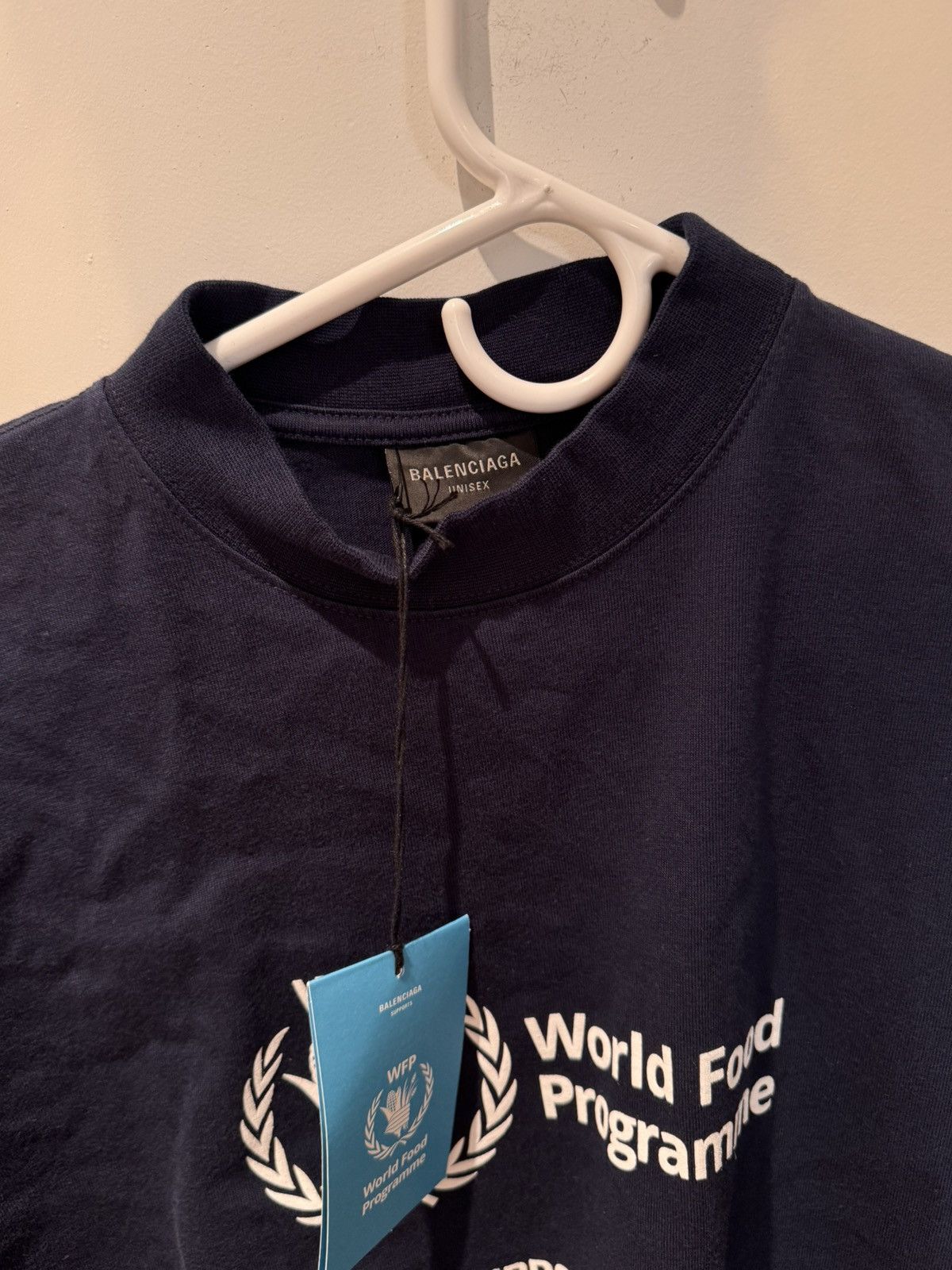 Balenciaga Balenciaga world food programme Size US XXS / EU 40 - 3 Thumbnail