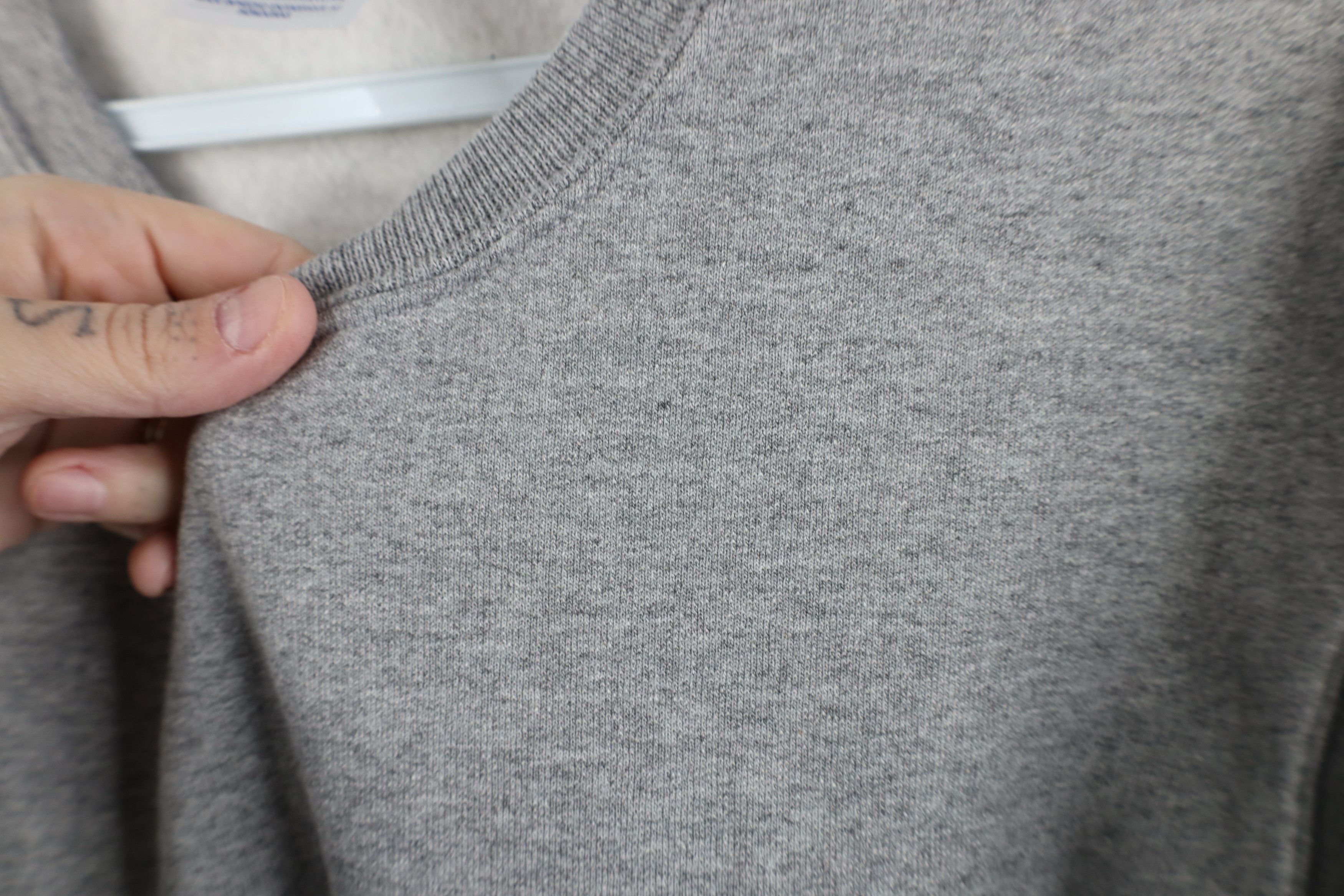Vintage Vintage 90s Streetwear Crewneck Sweatshirt Heather Gray Size US S / EU 44-46 / 1 - 5 Thumbnail