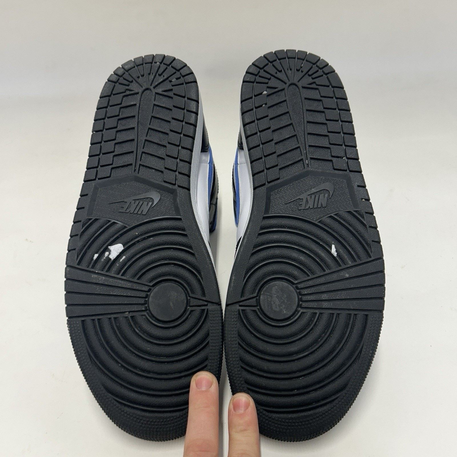 Jordan Brand Nike Air Jordan 1 Mid Retro “Racer Blue White Black” Size US 10.5 / EU 43-44 - 7 Thumbnail