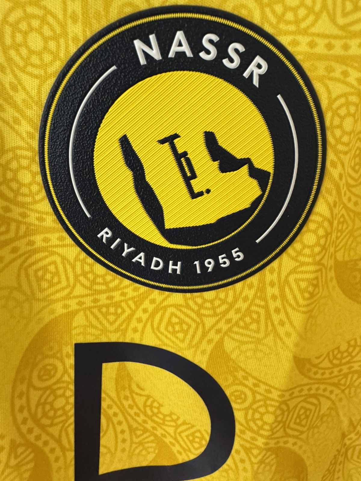 Adidas AL NASSR FC 25/26 Ronaldo Cr7 Size US L / EU 52-54 / 3 - 2 Thumbnail