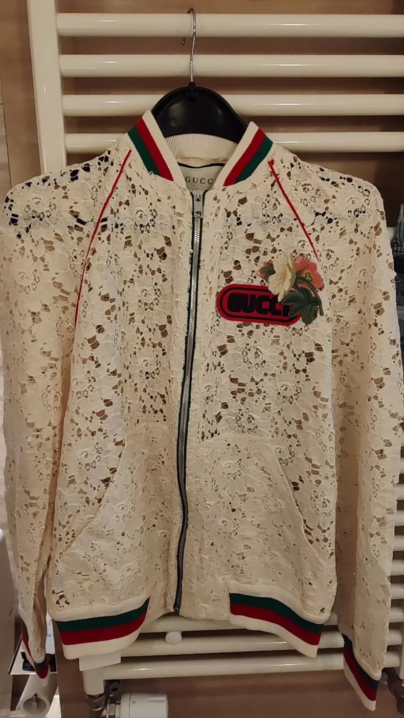 Gucci New Cream Lace Jacket from Gucci - dmc Size US M / EU 48-50 / 2 - 1 Thumbnail