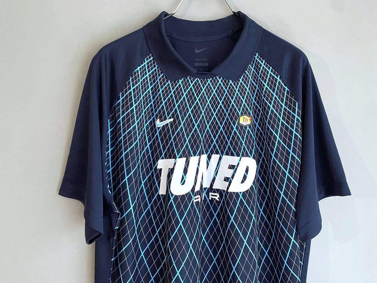 Nike Nike TN Tuned Air Men's Football Shirt, Size XL, HV6518-451 Size US XL / EU 56 / 4 - 3 Thumbnail