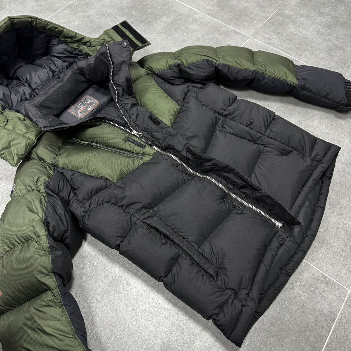 Montbell Montbell Multi Pocket Puffer Down Jacket Men Dark Green Size US L / EU 52-54 / 3 - 12 Thumbnail