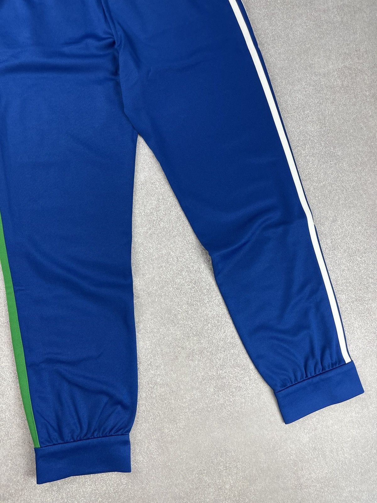 Gucci Gucci x Adidas Jersey Jogging Pants Blue Size L Size 27" / US 4 / IT 40 - 16 Thumbnail