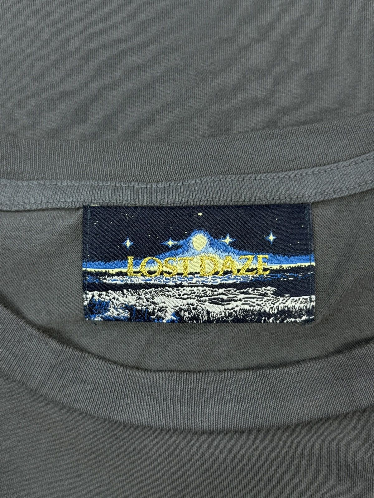 Lost Daze LOGO PRINT T-SHIRT Size US XL / EU 56 / 4 - 3 Thumbnail