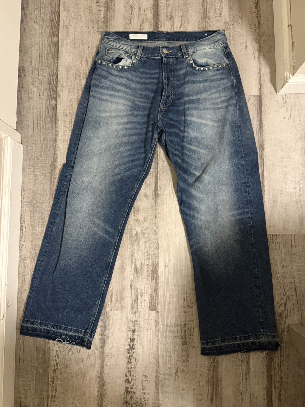 Zara Zara studded loose jeans Size US 34 / EU 50 - 1 Thumbnail
