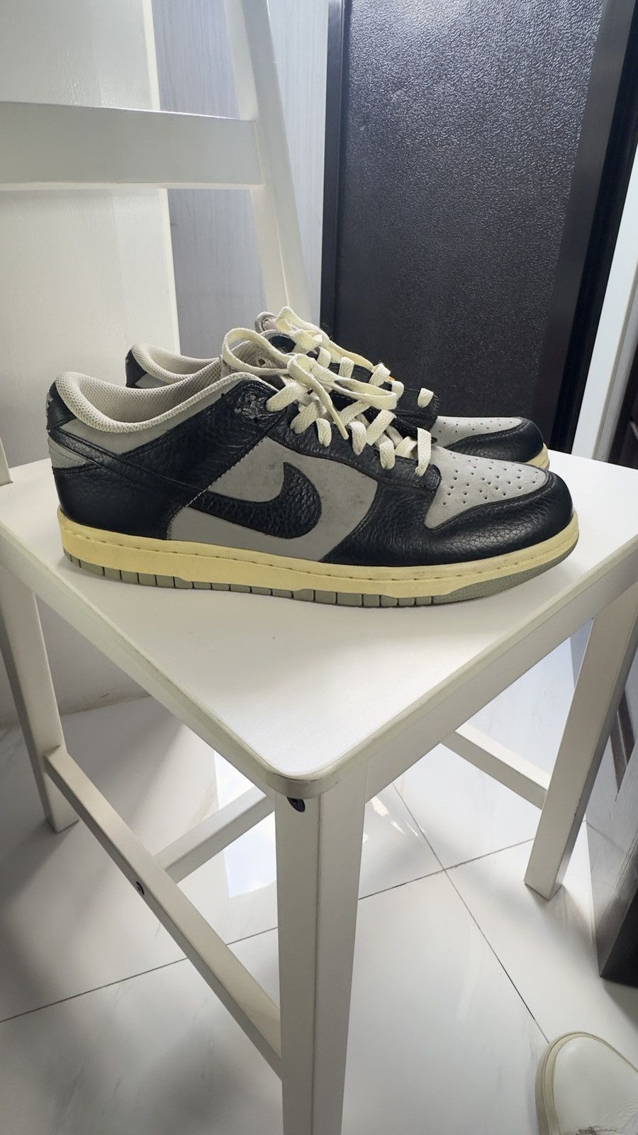 Nike Nike Dunk Low OG Medium Gray Black Cashmere Size US 10 / EU 43 - 1 Thumbnail