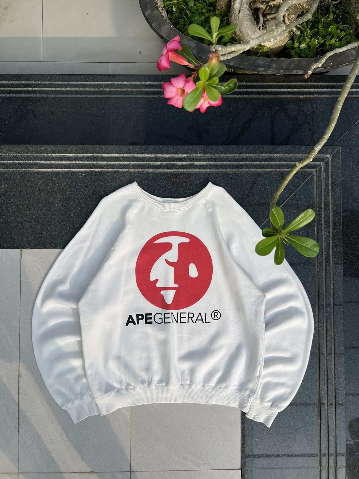 Bape A Bathing Ape General Vintage Sweatshirt Size US S / EU 44-46 / 1 - 1 Thumbnail