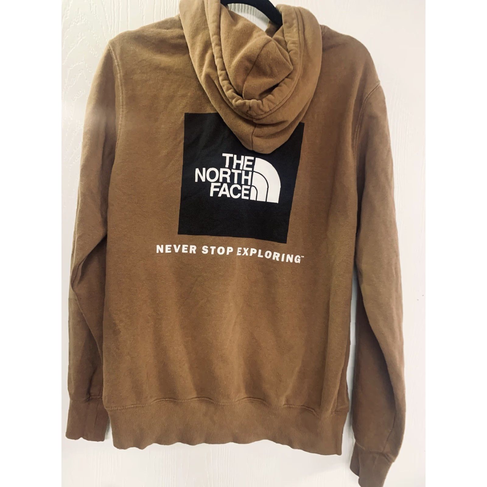 The North Face The North Face Hoodie Mens Small Brown Long Sleeve Hooded Pullover Crew Neck Logo Pockets All Seasons Regular Fit Pullover Brown Size US S / EU 44-46 / 1 - 4 Thumbnail