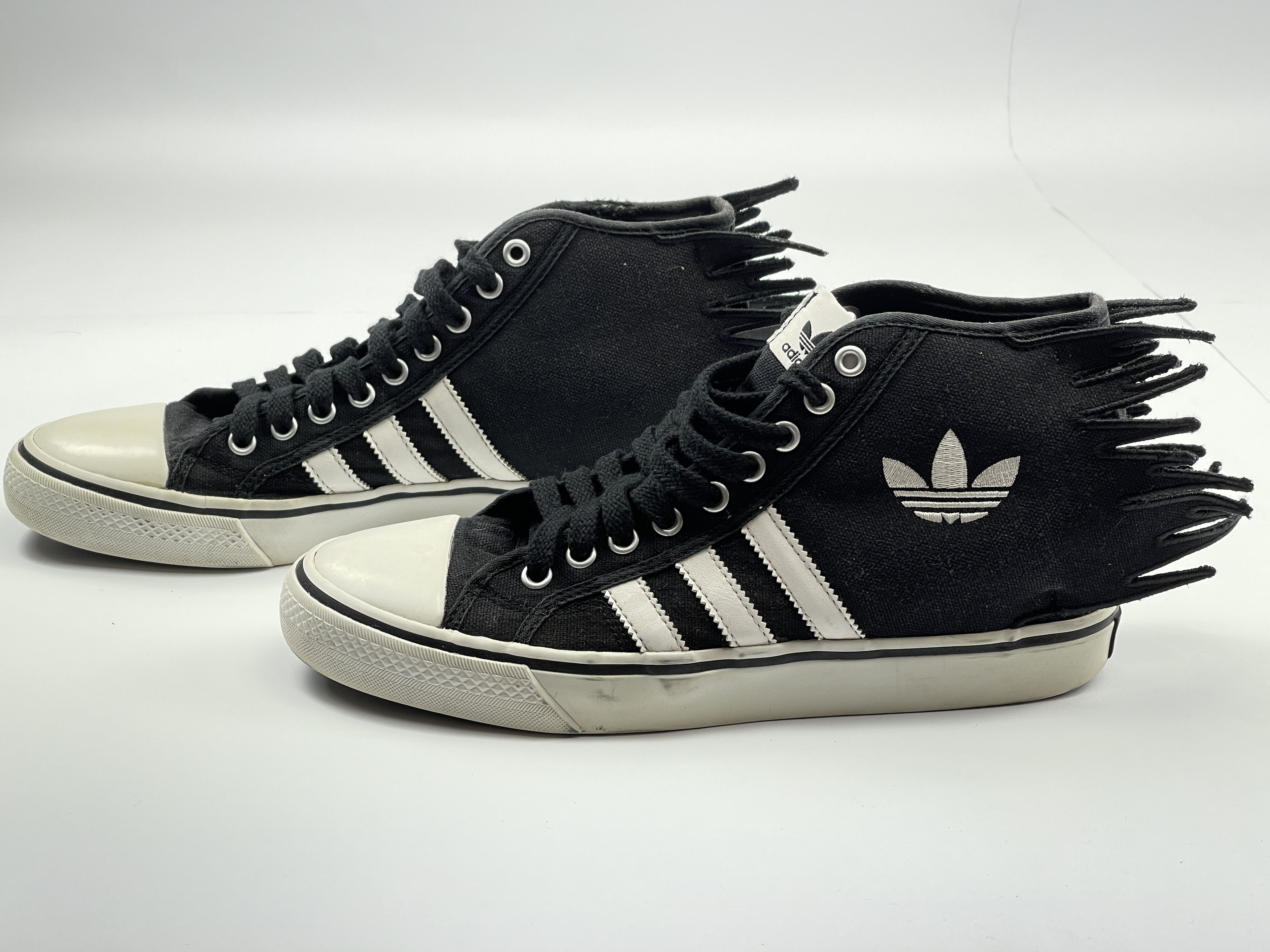 Adidas × Jeremy Scott Adidas Jeremy Scott Wings Sneakers Nizza Jagged Shoes Q23107 Size US 8.5 / EU 41-42 - 8 Thumbnail
