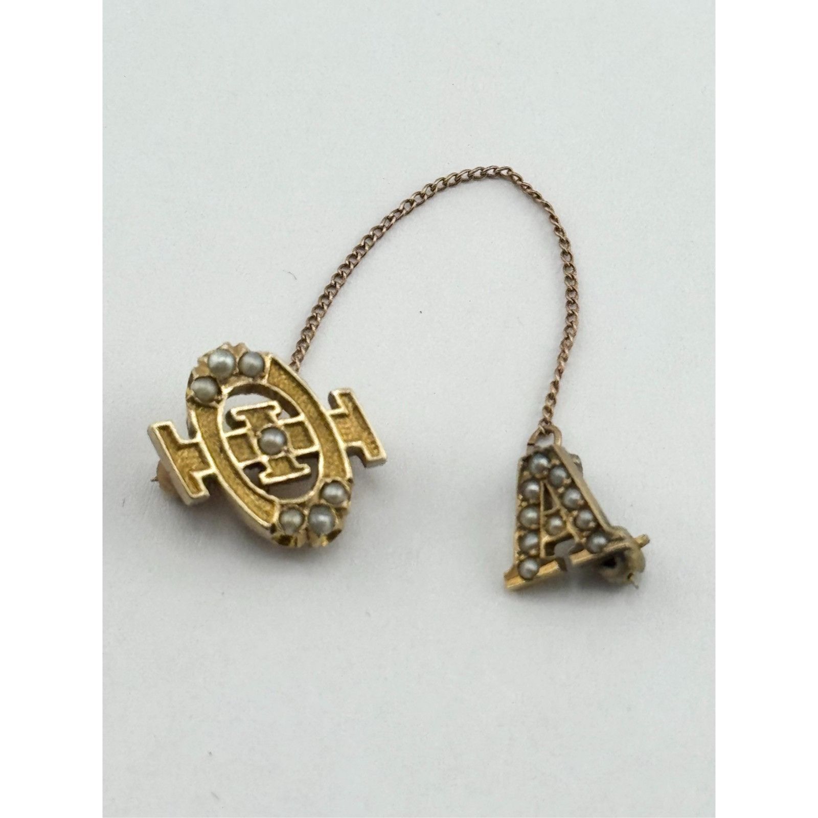 Vintage Vintage 14k Seed Pearl Fraternity badge chapter guard pin Size ONE SIZE - 4 Thumbnail