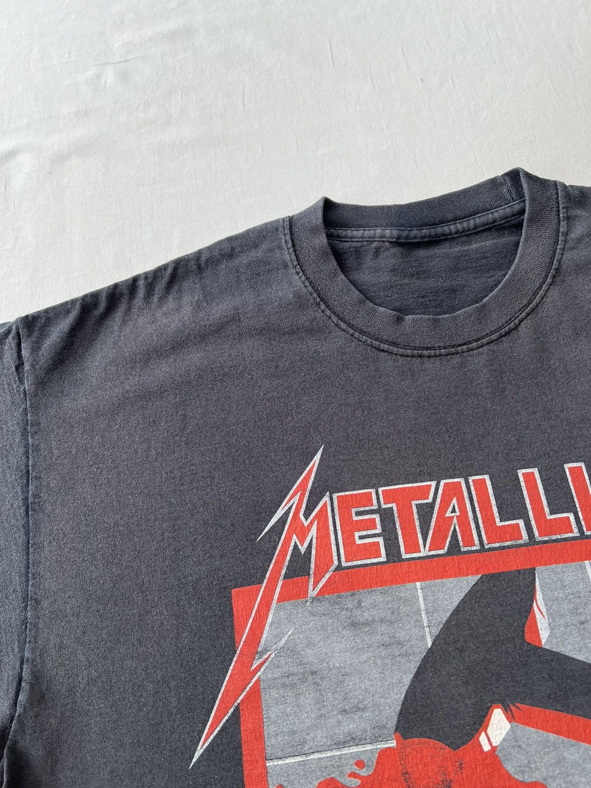 Band Tees Vintage 2000s Metallica Kill 'Em All Lightning 1994 Reprint Size US M / EU 48-50 / 2 - 8 Thumbnail