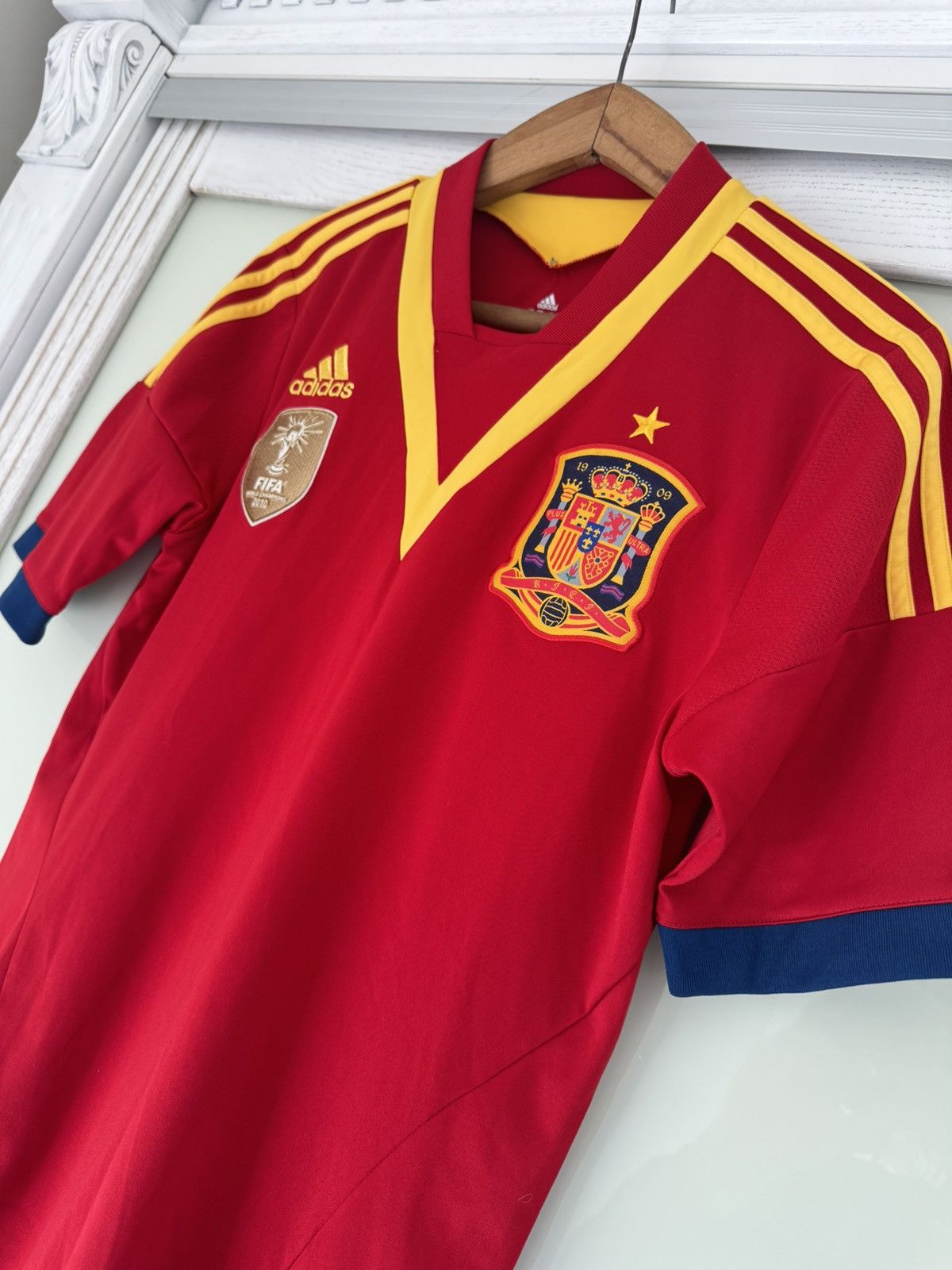 Adidas Spain 2013-2014 Home Soccer Jersey Football Kit Shirt Size US S / EU 44-46 / 1 - 6 Thumbnail