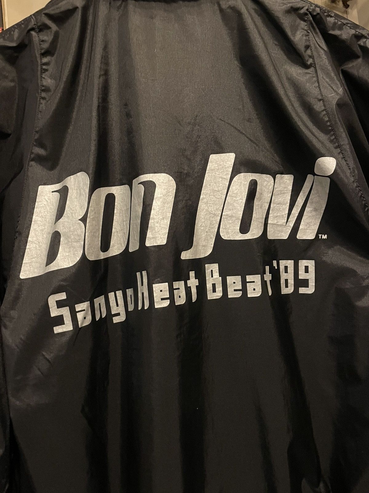 Band Tees × Vintage Vintage BON JOVI heat beat '89 tour jacket size L Size US L / EU 52-54 / 3 - 2 Thumbnail
