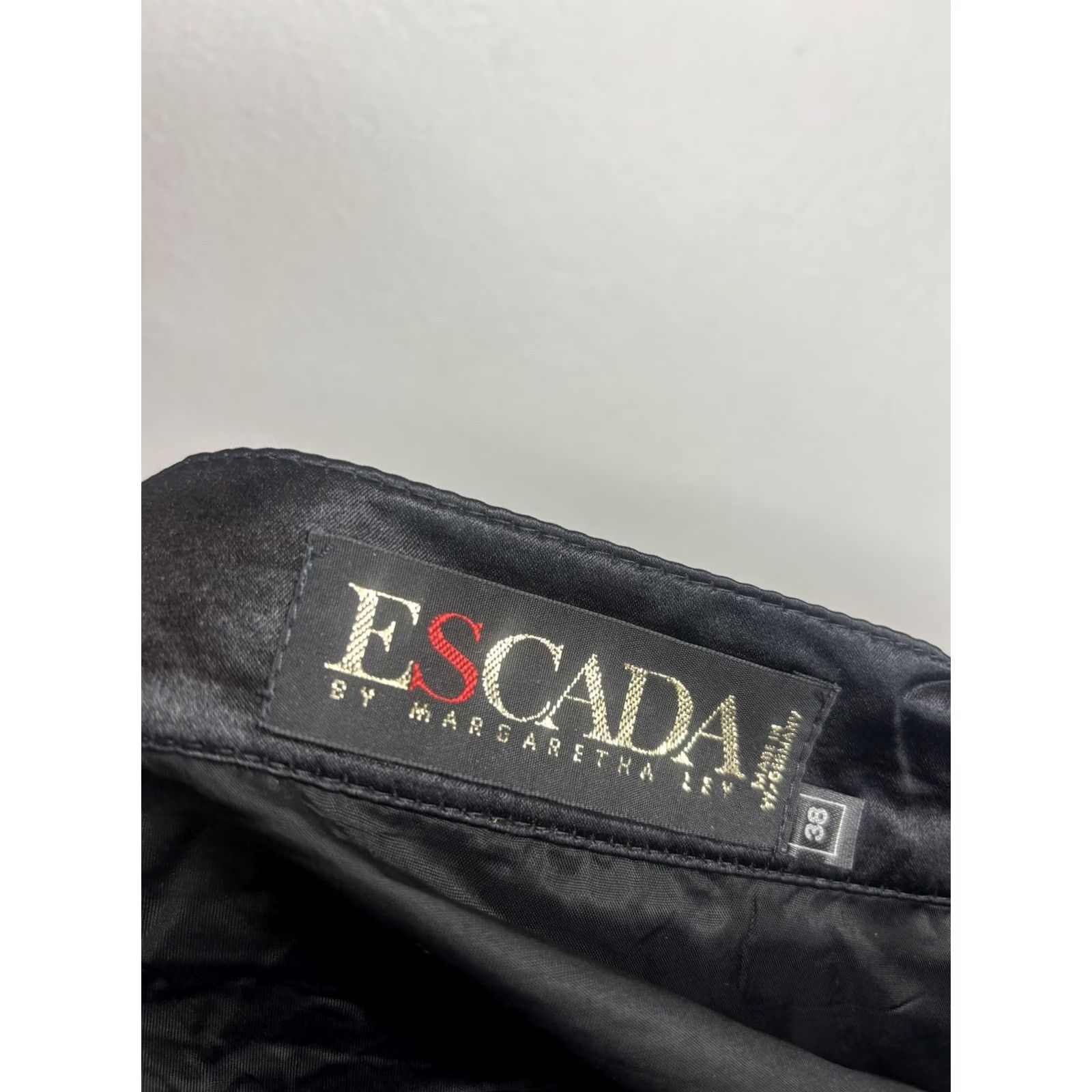 Escada Vintage Escada Skirt Womens 38 Black Satin Chiffon Maxi High Waist Long Boho Size 28" / US 6 / IT 42 - 6 Thumbnail