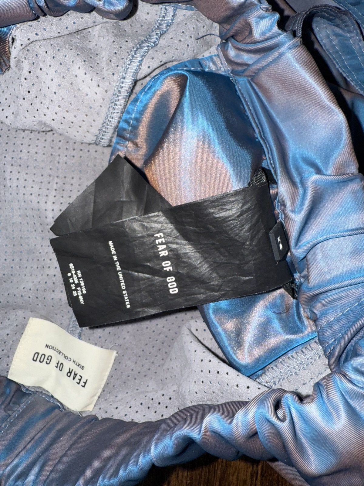 Fear of God Fear of God Sixth Collection Iridescent Blue Shorts XS Size US 30 / EU 46 - 5 Thumbnail