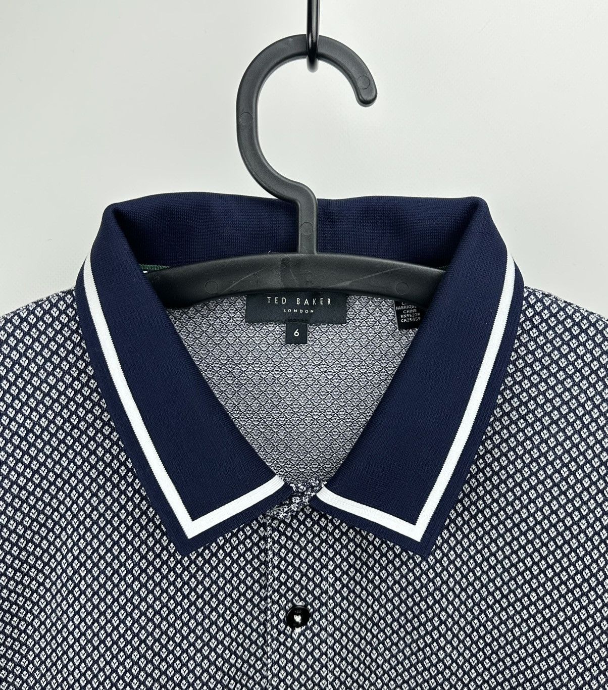 Ted Baker Ted Baker London Men's Geometric Knit Polo Shirt Size 6 Size US XXL / EU 58 / 5 - 3 Thumbnail