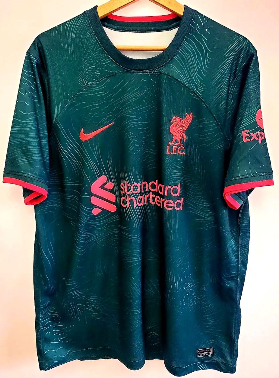 Nike Liverpool 2022-23 Jersey Diogo Jota #20 New condition size L Size US L / EU 52-54 / 3 - 2 Thumbnail