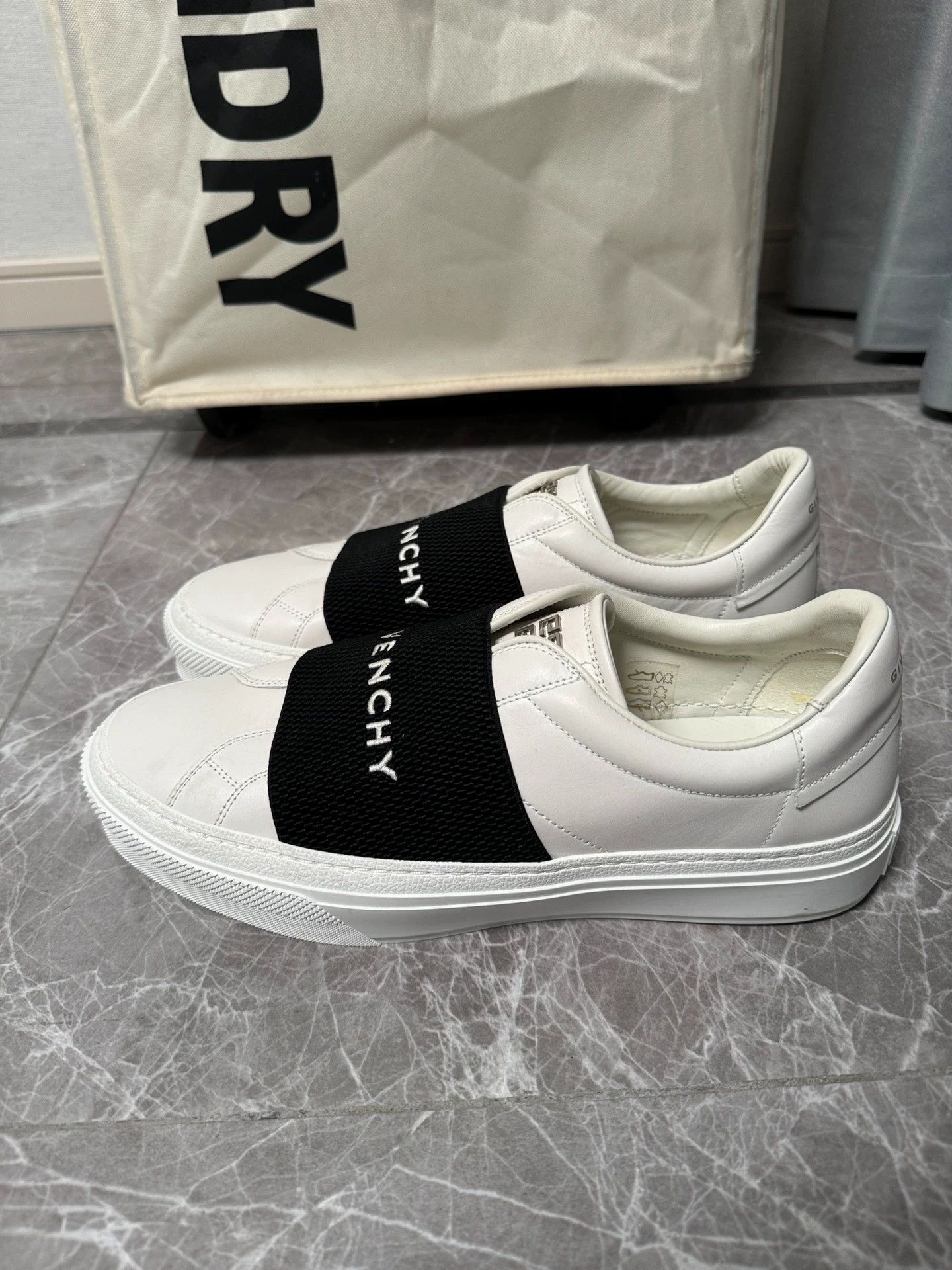 Givenchy Givenchy City Court Black Laces Sneakers 41 98 New Size US 8 / EU 41 - 1 Thumbnail