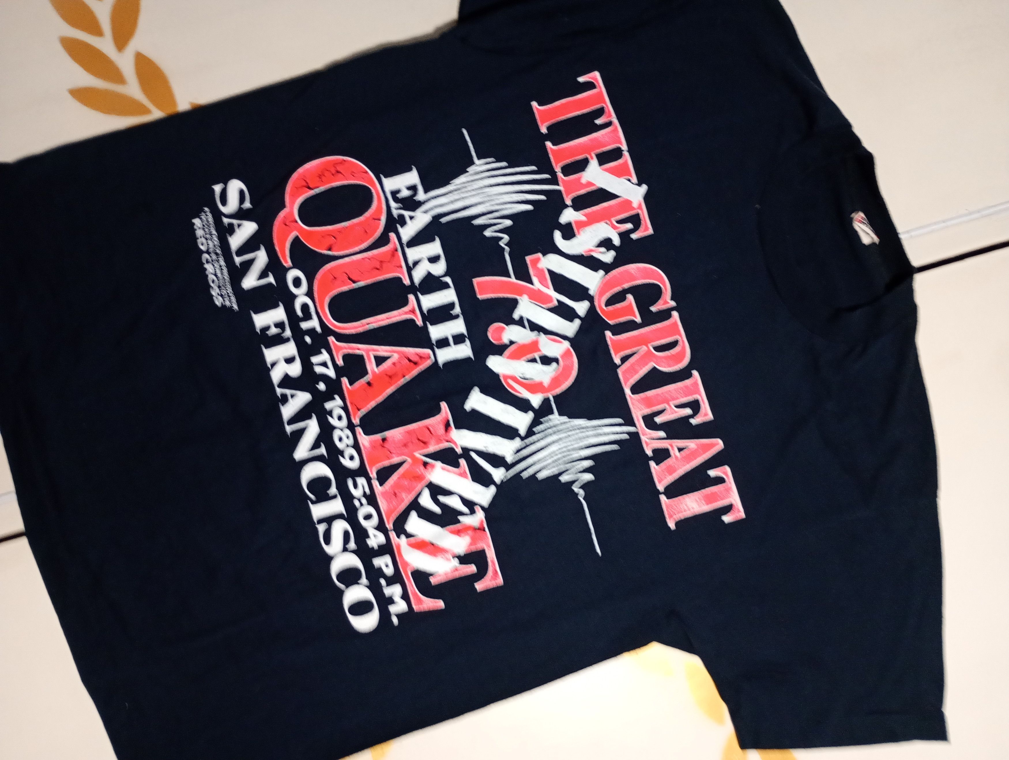 Vintage The Great 7.0 EarthQuake 7.oct.1989 Screen Stars T-Shirt Size US L / EU 52-54 / 3 - 5 Thumbnail