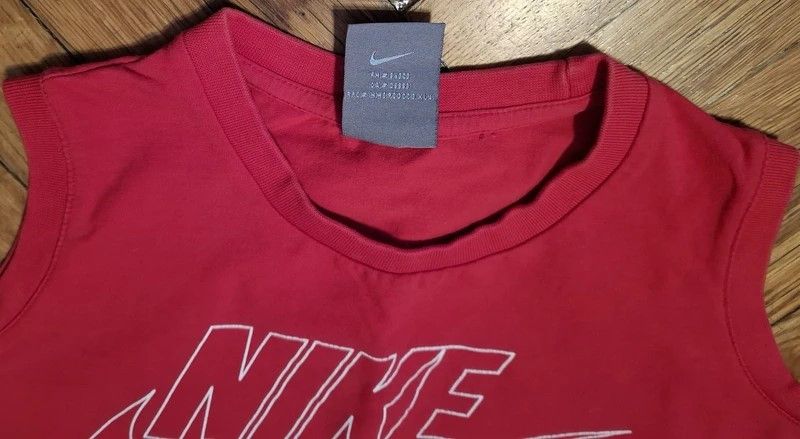 Nike Tank Top Nike red, size M Size US M / EU 48-50 / 2 - 5 Thumbnail