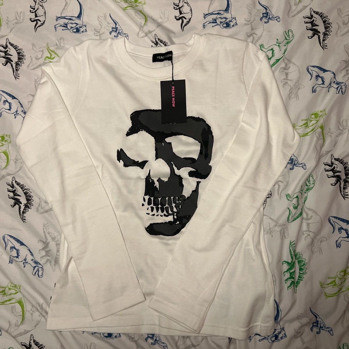 Japanese Brand PEACE NOW White Long Sleeve Skull Punk Graphic T-Shirt Size M / US 6-8 / IT 42-44 - 1 Thumbnail