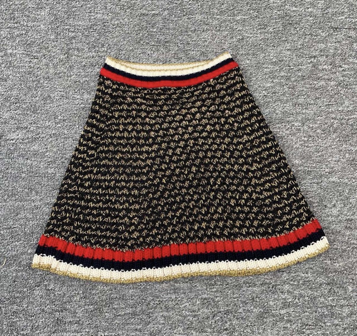Gucci Gucci Hollow Decor Short Skirt K12 Size S / US 4 / IT 40 - 1 Thumbnail
