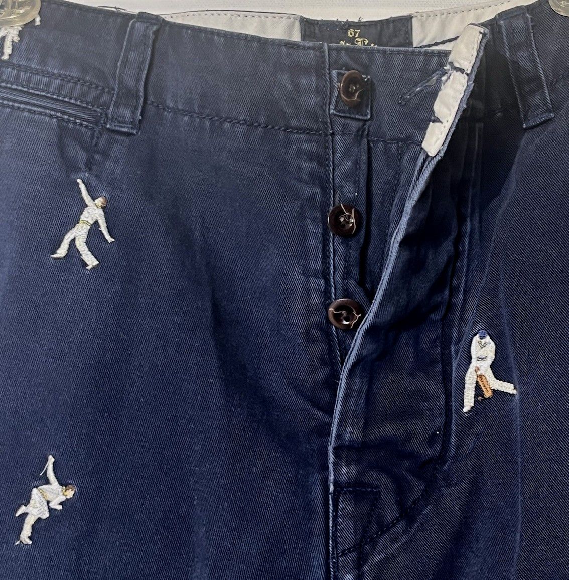 Polo Ralph Lauren Polo Ralph Lauren Critter Embroidery Chino Shorts Size US 36 / EU 52 - 8 Thumbnail