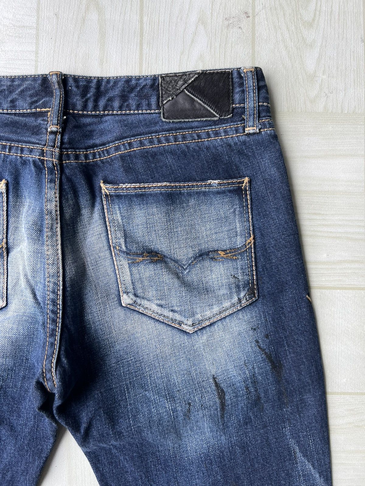 GOSTAR DE FUGA Y2K Fuga Lace Up Flare Stone Wash Whiskers Faded Denim Jeans Size US 30 / EU 46 - 4 Thumbnail