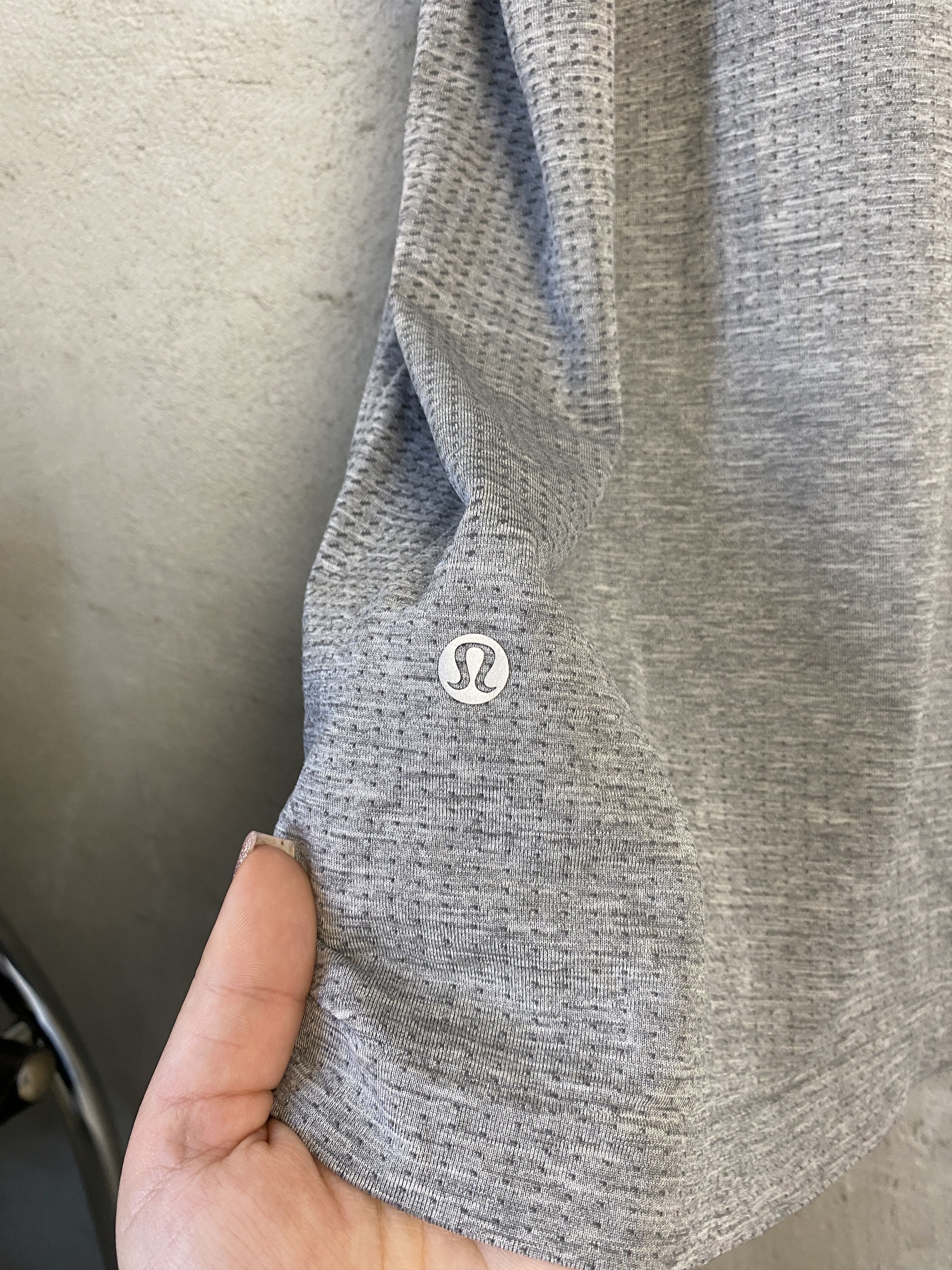 Lululemon Lululemon t-shirt tee sport yoga gym Size US XL / EU 56 / 4 - 4 Thumbnail
