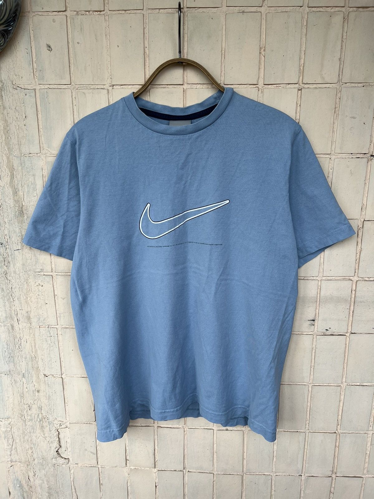Nike NIKE UPTEMPO Vintage 00s Tshirt Tee Swoosh Center Logo Size US S / EU 44-46 / 1 - 1 Thumbnail