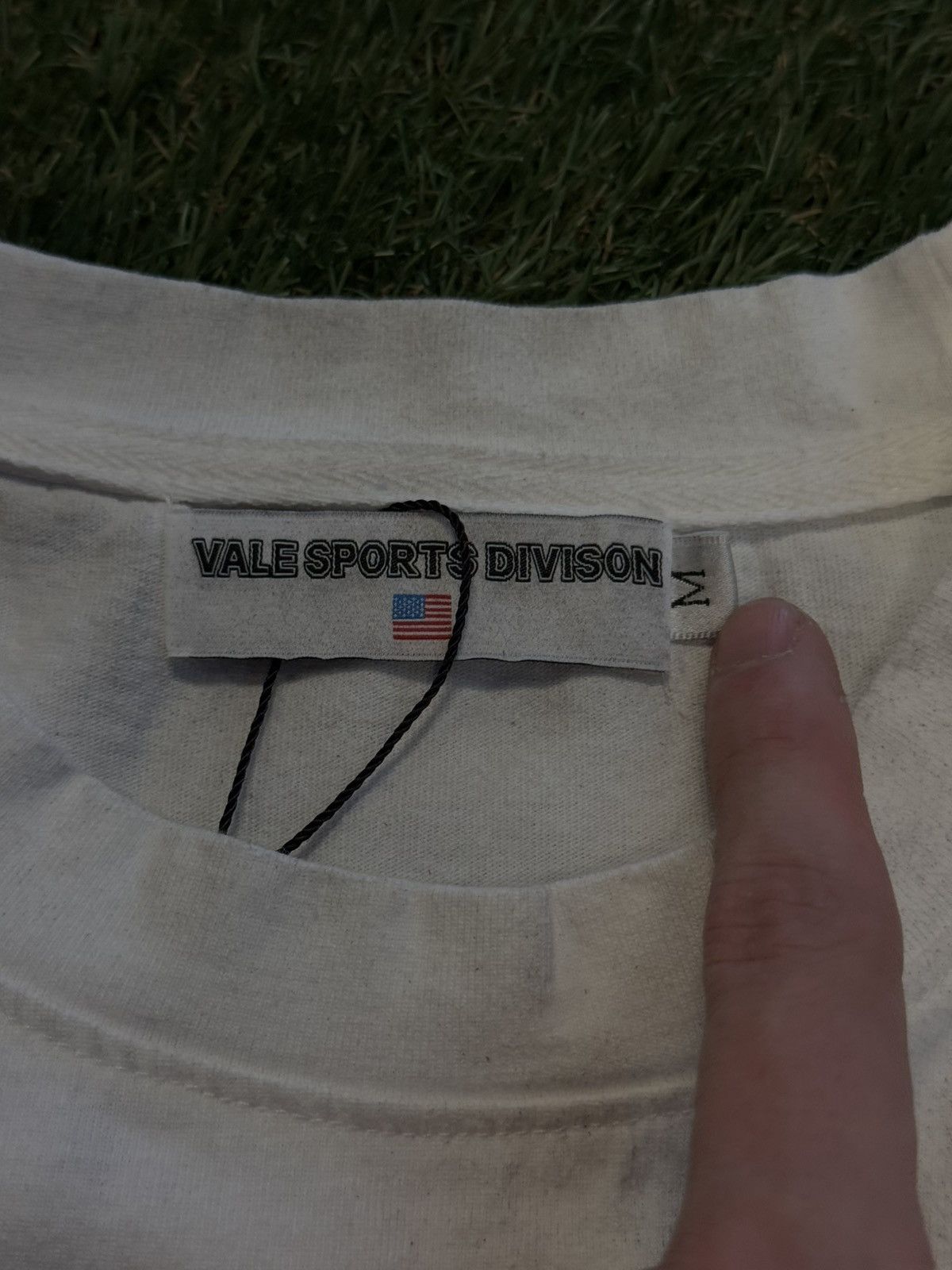 Vale Vale Rocket Bunny Tee Size Medium (NEW) Size US M / EU 48-50 / 2 - 7 Thumbnail