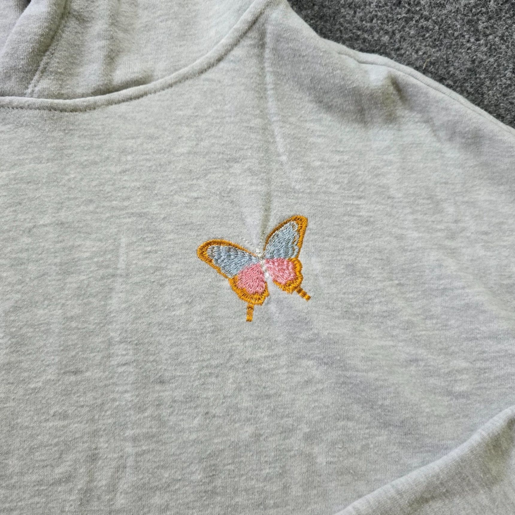 Betsey Johnson Betsey Johnson Sweatshirt Womens Size Medium Gray Embroidered Butterfly Hoodie Size M / US 6-8 / IT 42-44 - 3 Thumbnail