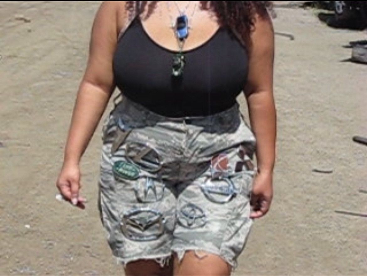 Other 1/1 Your World digi camo car emblem cargo shorts Size US 36 / EU 52 - 1 Thumbnail