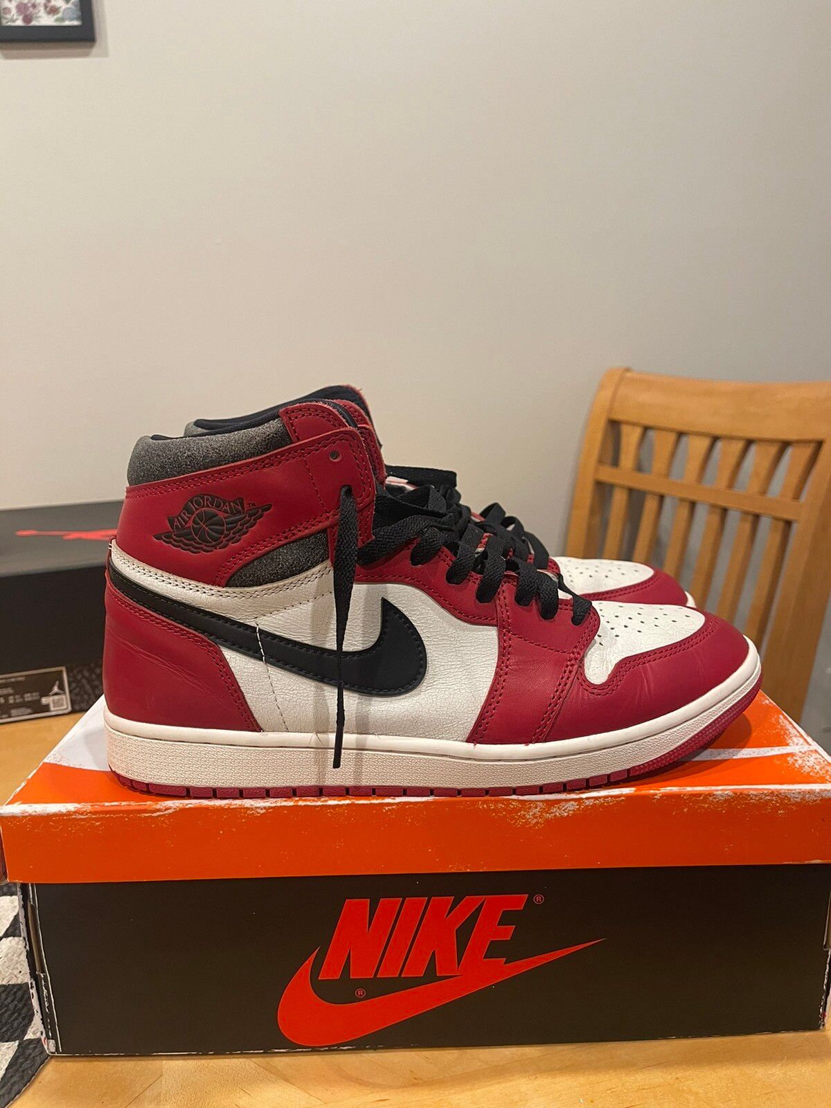 Nike Air Jordan 1 - Chicago “Lost & Found” Size US 10.5 / EU 43-44 - 1 Preview