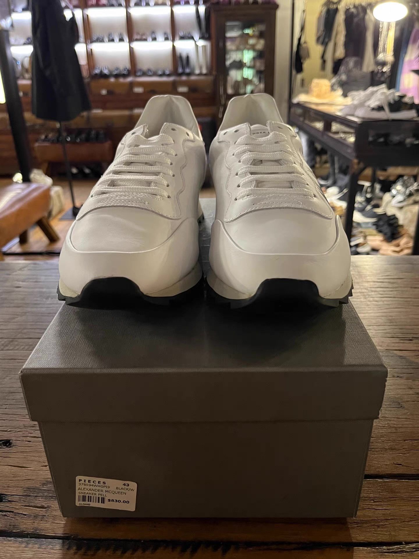 Alexander McQueen exander McQueen 15SS Men’s White Leather Ｑ25 Size US 8 / EU 41 - 1 Thumbnail