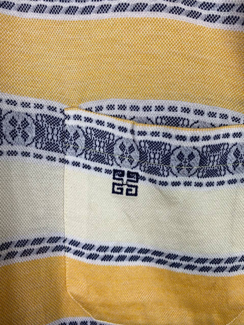 Givenchy vintage givenchy paris polo tee nice design Size US L / EU 52-54 / 3 - 2 Thumbnail