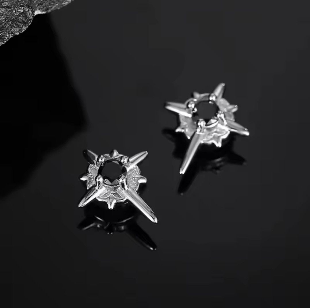 Jewelry 1 Pair North Star Magnet Ear Clip Size ONE SIZE - 3 Thumbnail