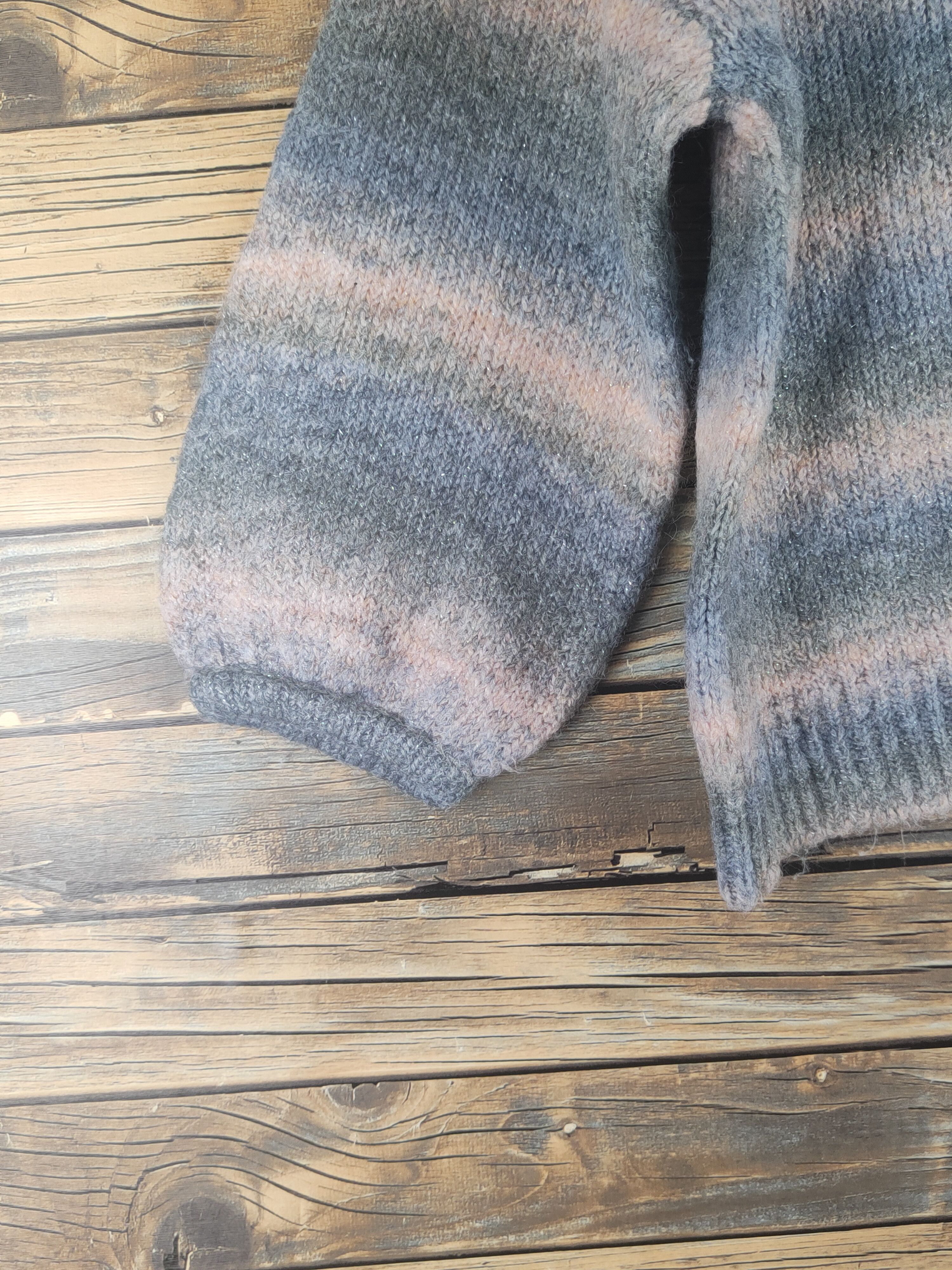 Homespun Knitwear × Japanese Brand × Vintage Earth Music & Ecology Pink Gray Knitwear Sweatshirts #W1211 Size S / US 4 / IT 40 - 4 Thumbnail
