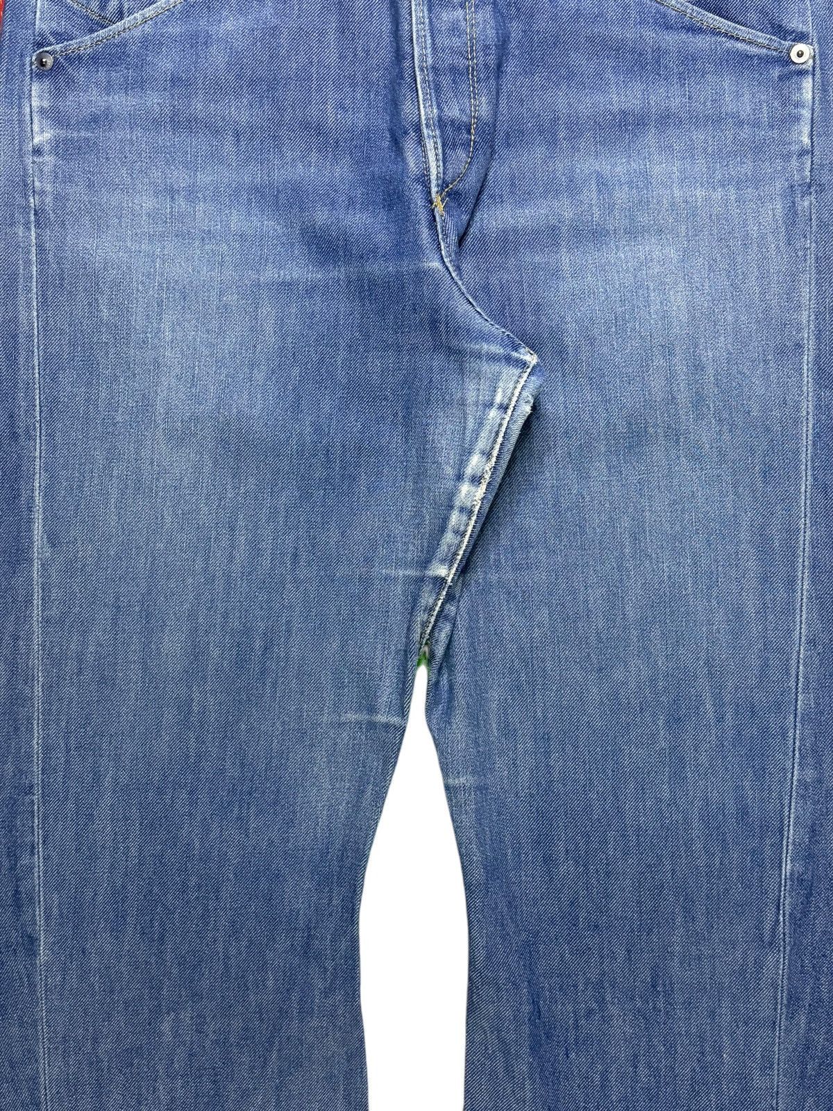 Levi's Vintage 90s Levis Engineered Faded Wash Distress Baggy Jean Size US 34 / EU 50 - 5 Thumbnail