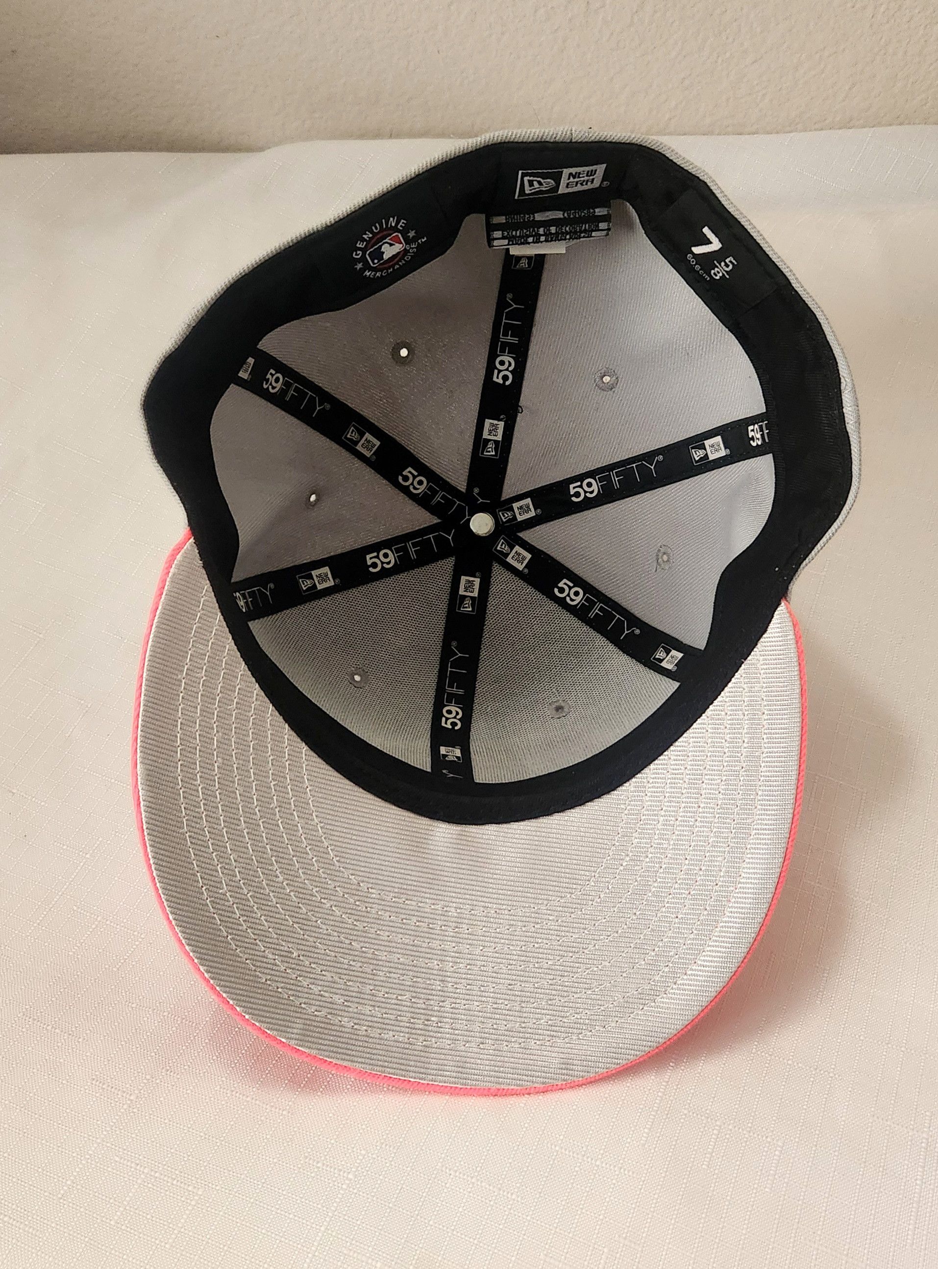 New Era San Diego Padres New Era 59FIFTY Metallic City Fitted Hat Size ONE SIZE - 4 Thumbnail