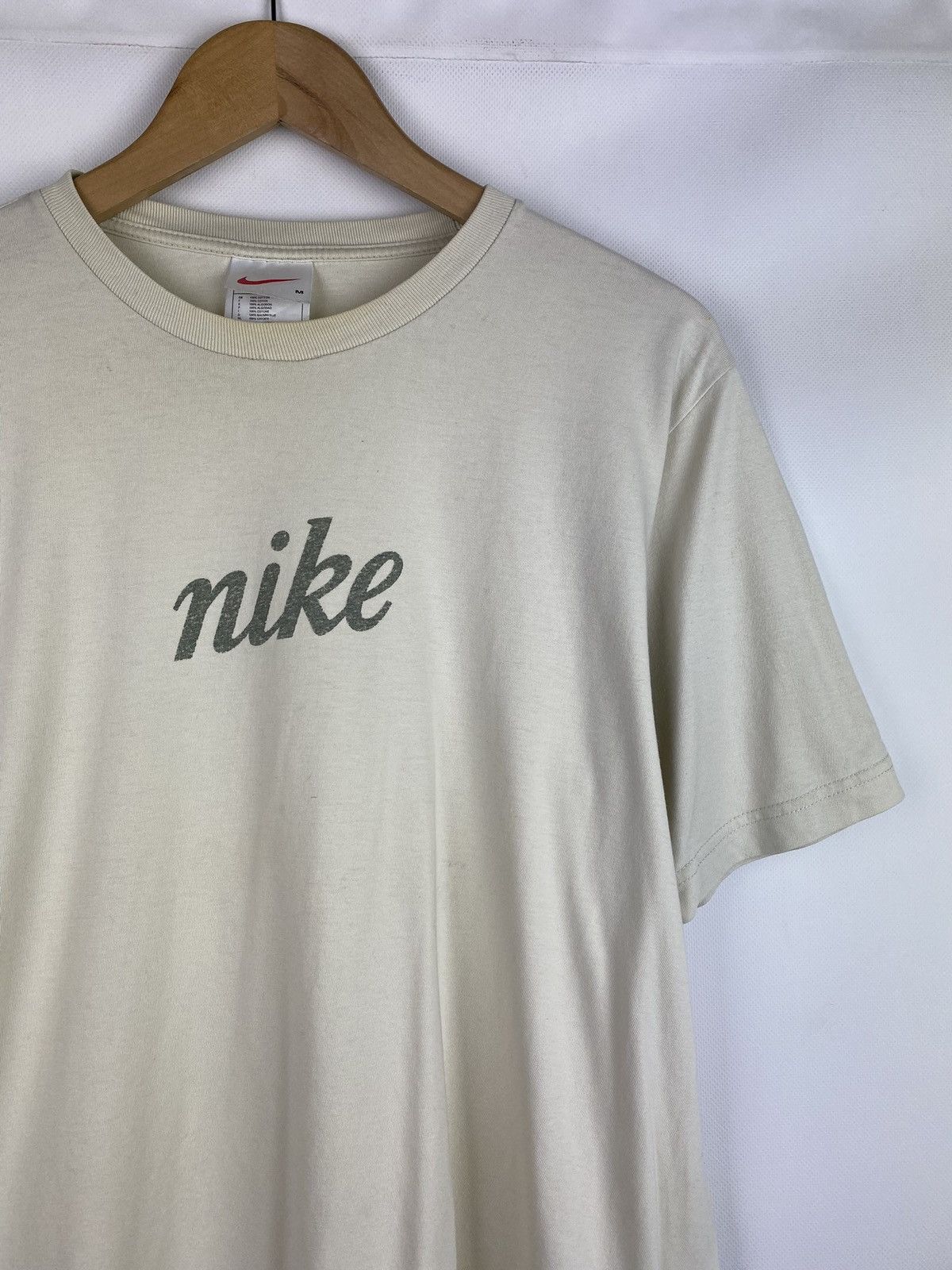 Vintage 90s Vintage Nike Big Logo men’s t shirt size M Size US M / EU 48-50 / 2 - 4 Thumbnail