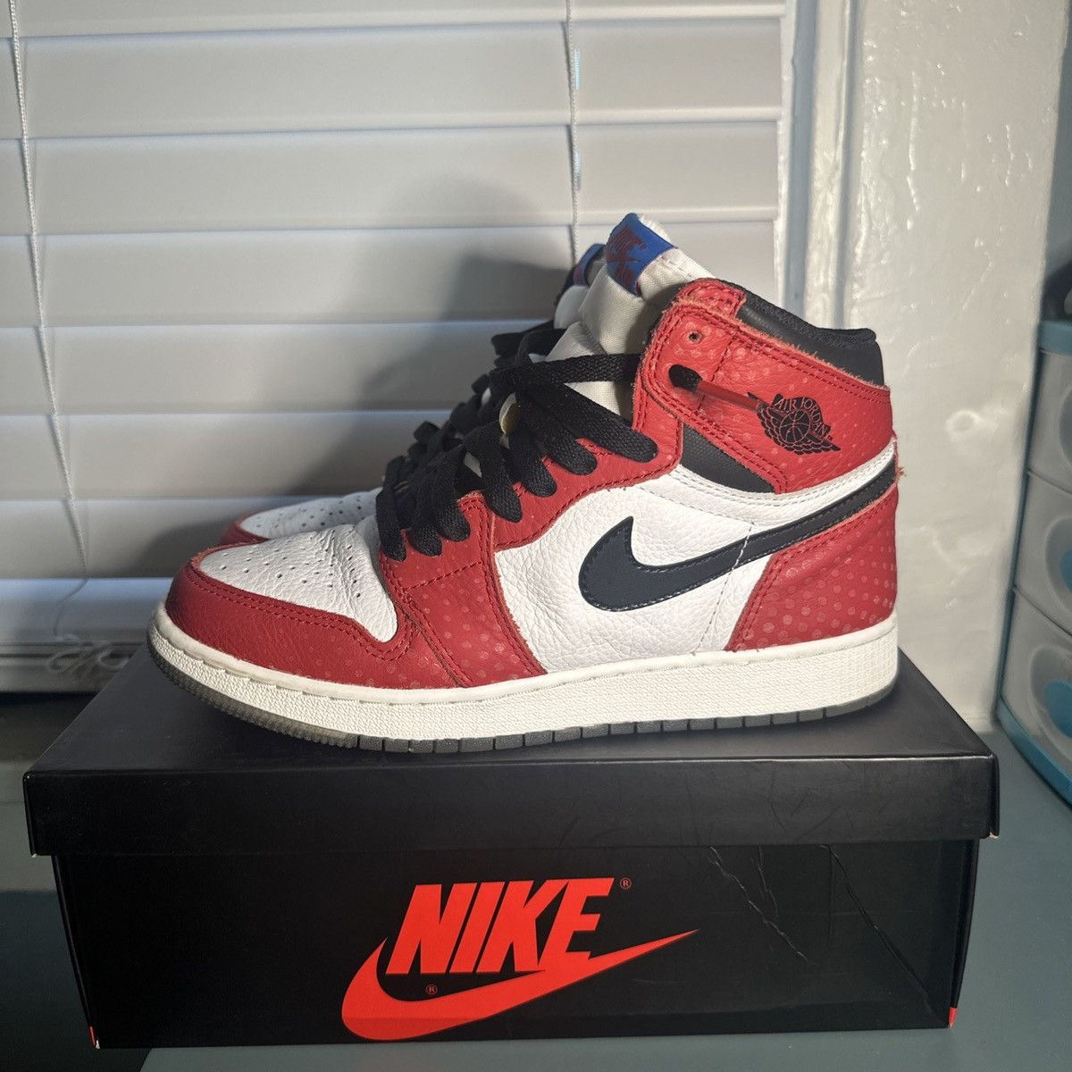 *Nike Air Jordan 1 Retro High GS Spiderman Origin Story