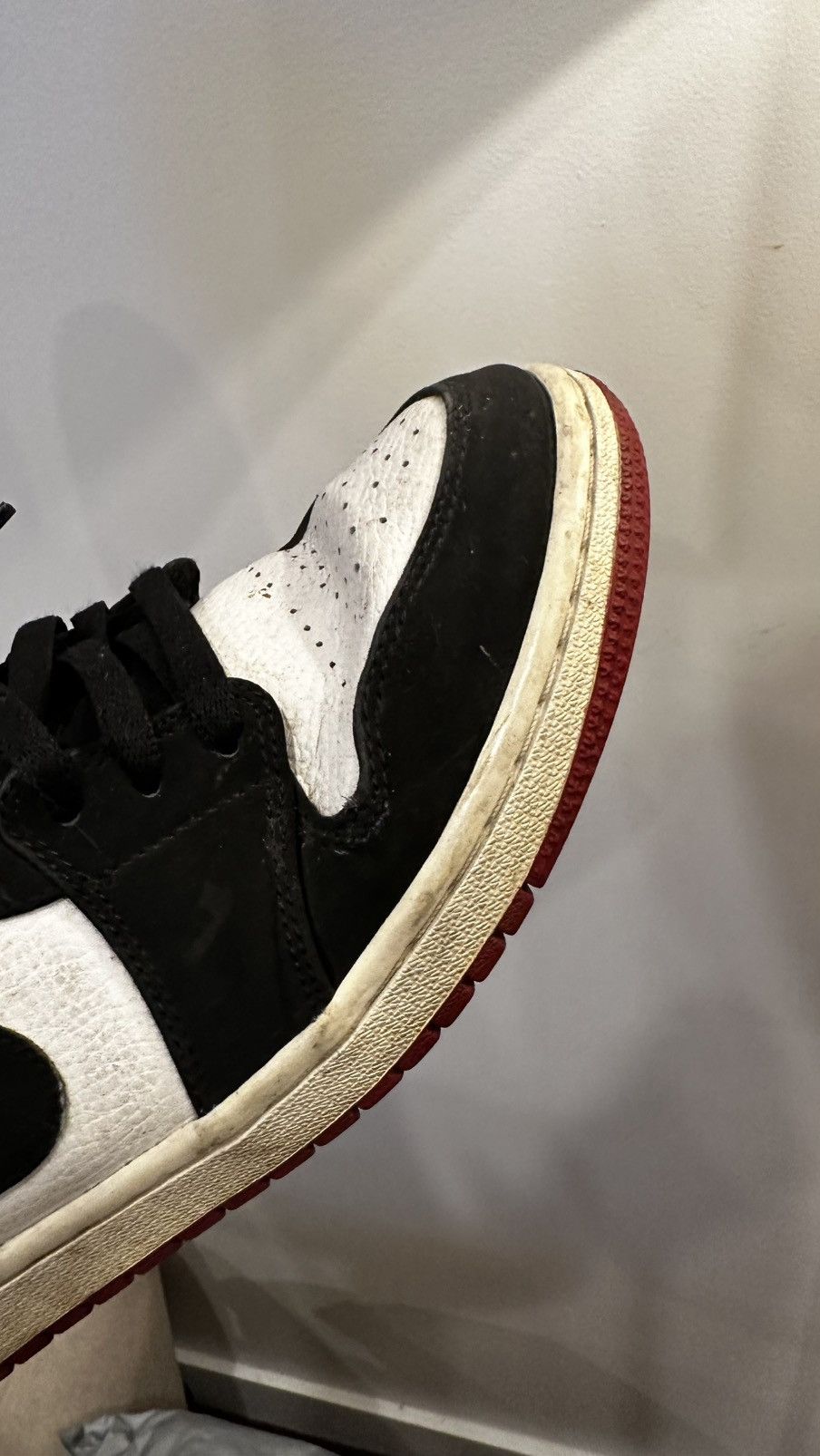 Jordan Brand Jordan 1 Low Top Breds Size US 9.5 / EU 42-43 - 8 Thumbnail