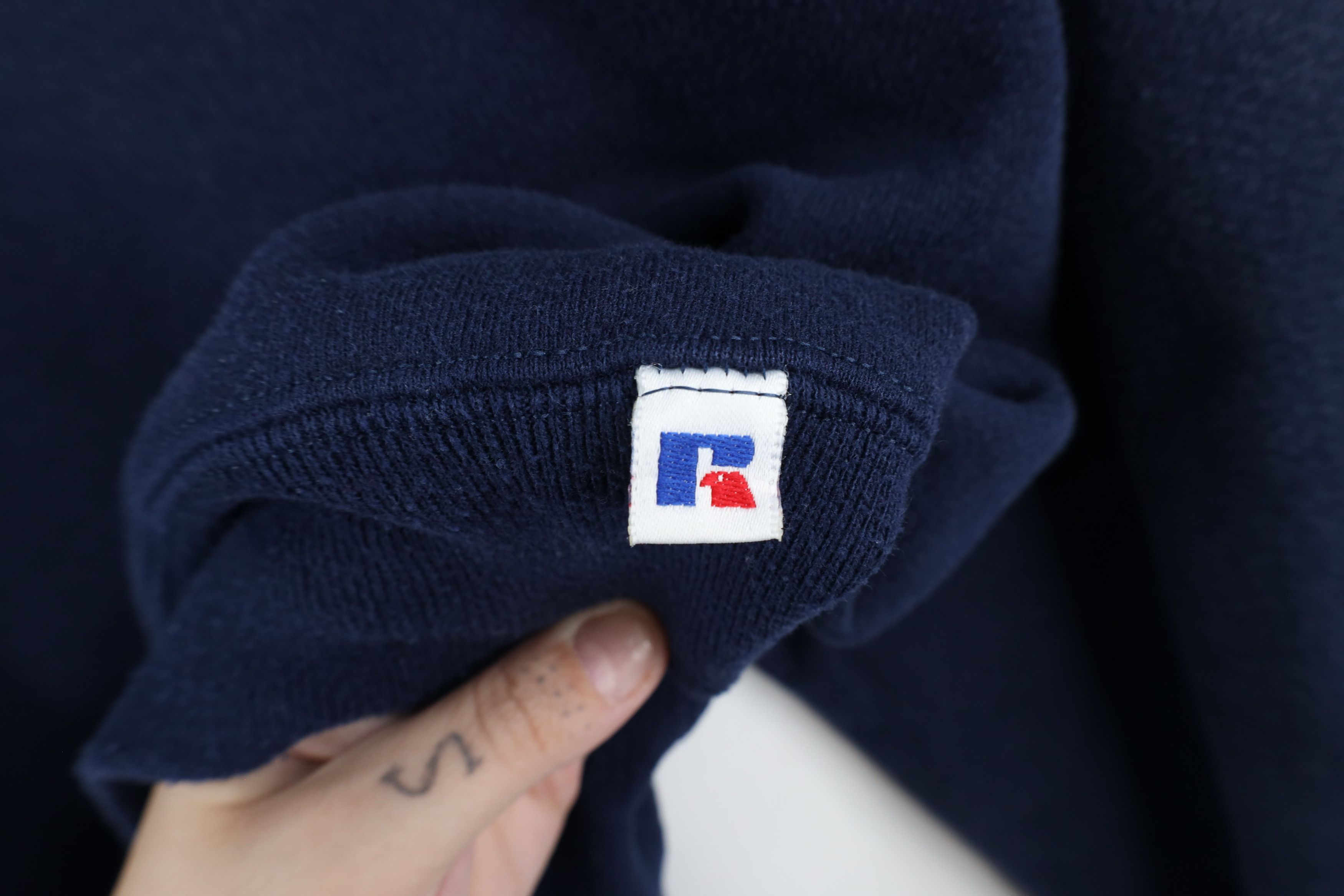 Russell Athletic × Vintage Vintage 90s Russell Athletic Crewneck Sweatshirt Blue USA Size US L / EU 52-54 / 3 - 4 Thumbnail