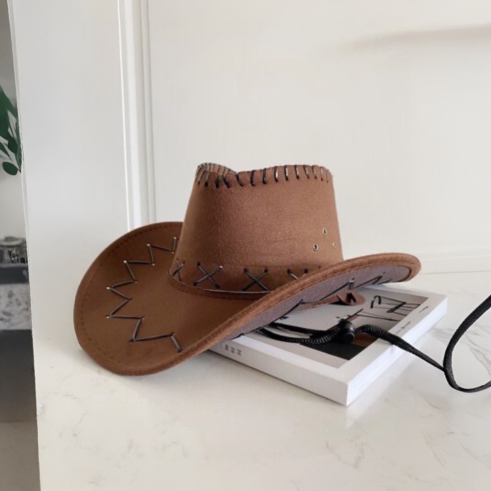 Shein SHEIN Unisex Western Hat Size ONE SIZE - 1 Thumbnail