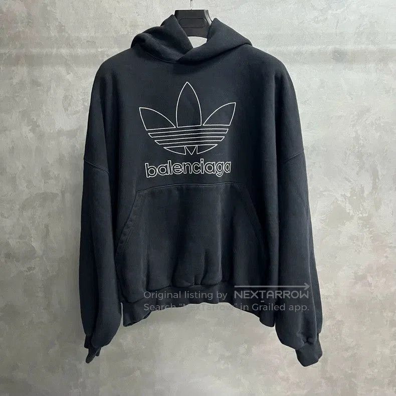 Balenciaga Balenciaga Black Logo Print Hoodie. Size US S / EU 44-46 / 1 - 1 Thumbnail