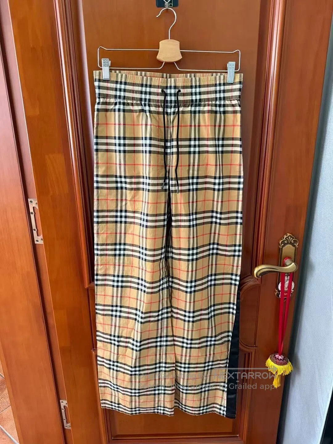 Burberry Burberry Check Trousers UK6. Size 33" - 1 Thumbnail