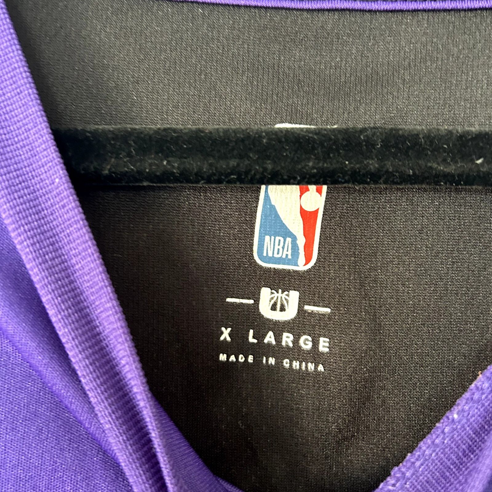 NBA Men's Lebron James 23 sports shirt XL Size US XL / EU 56 / 4 - 4 Thumbnail